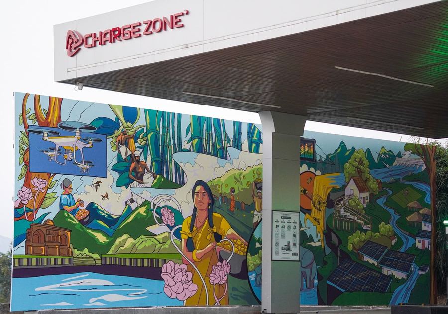 Chargezone Mural, Chennai, photo 1 of 4, by Paperplane