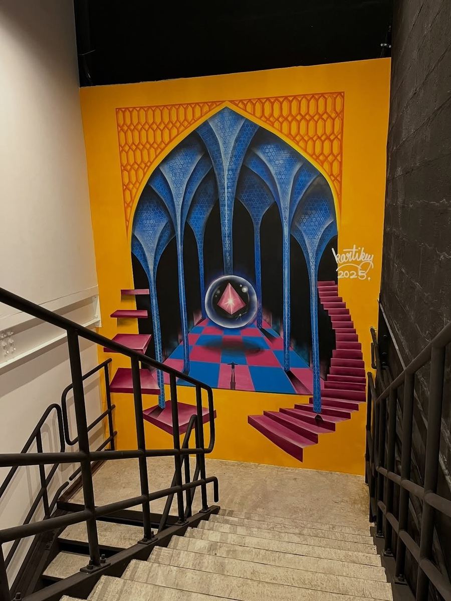 La Bella Art Studio Mural, Dubai, UAE, photo 5 of 7, by Paperplane