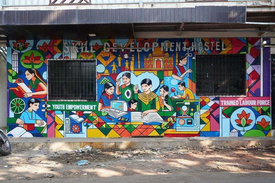 Skill Development Hostel Mural, Mumbai, photo 1 of 4, by Paperplane