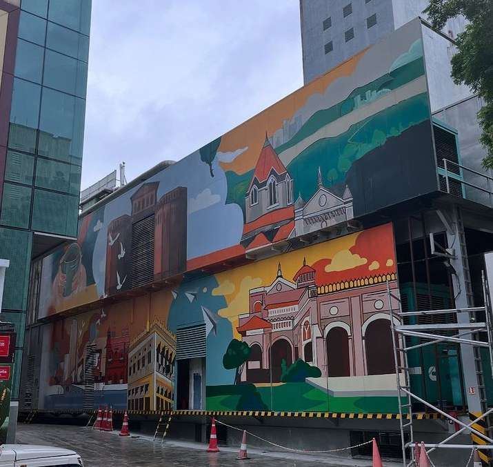 Nexus Westend Facade Mural, Pune, photo 1 of 3, by Paperplane