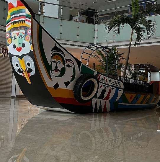 Nexus Westend Sculptures, Pune, photo 7 of 7, by Paperplane